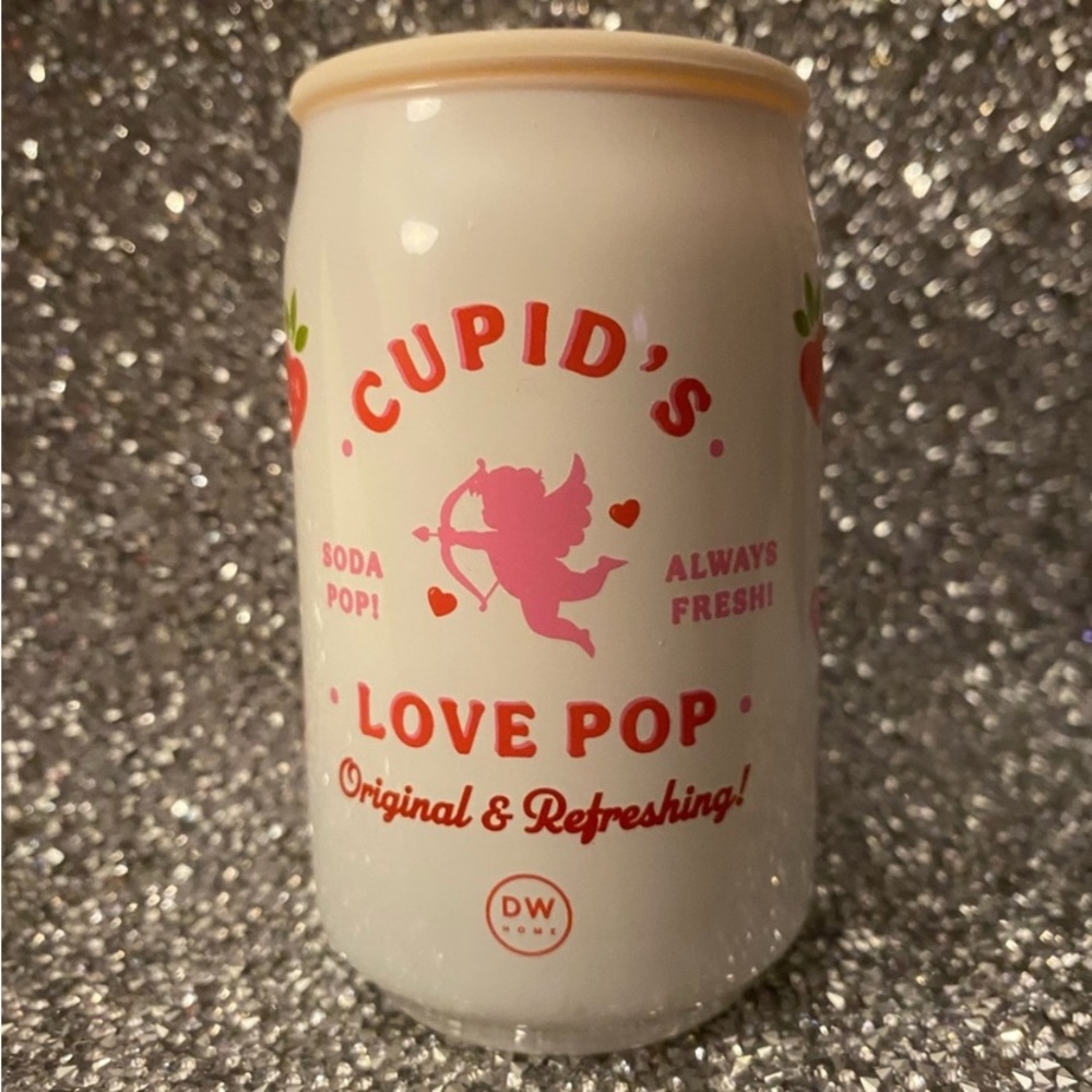 D.W Home Cupids Love Pop